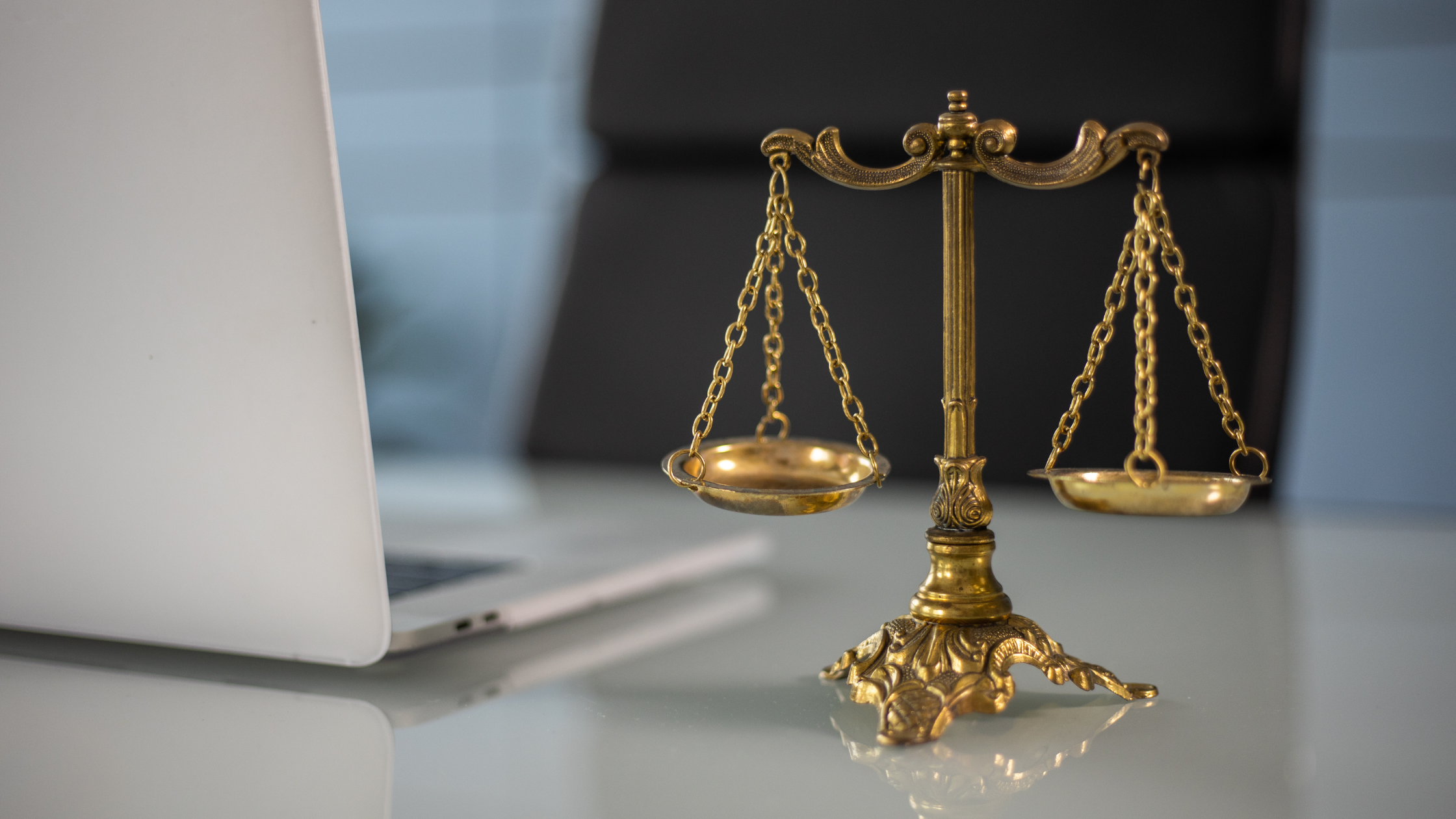 Legal Tech