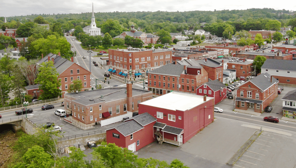 Downtown Ellsworth, Maine, where small businesses and local government buildings benefit from reliable managed IT services that support growth and connectivity.